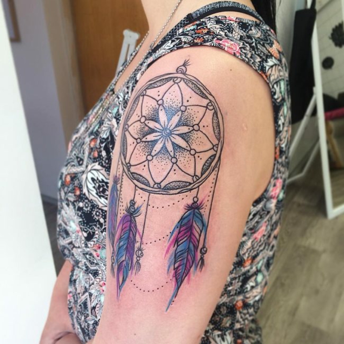 Dreamcatcher with linework style