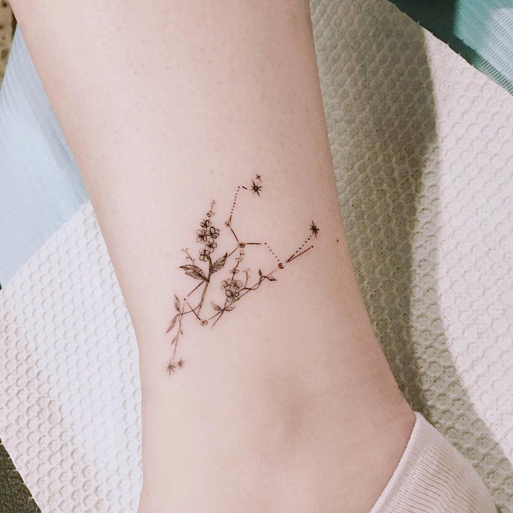 Constellation Star Tattoos on left leg