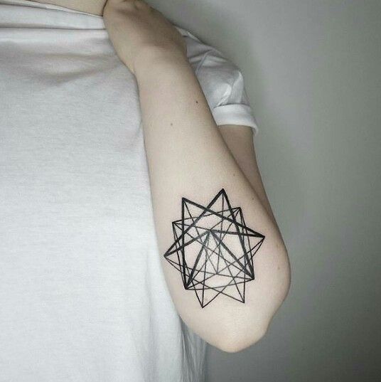 geometric star tattoos