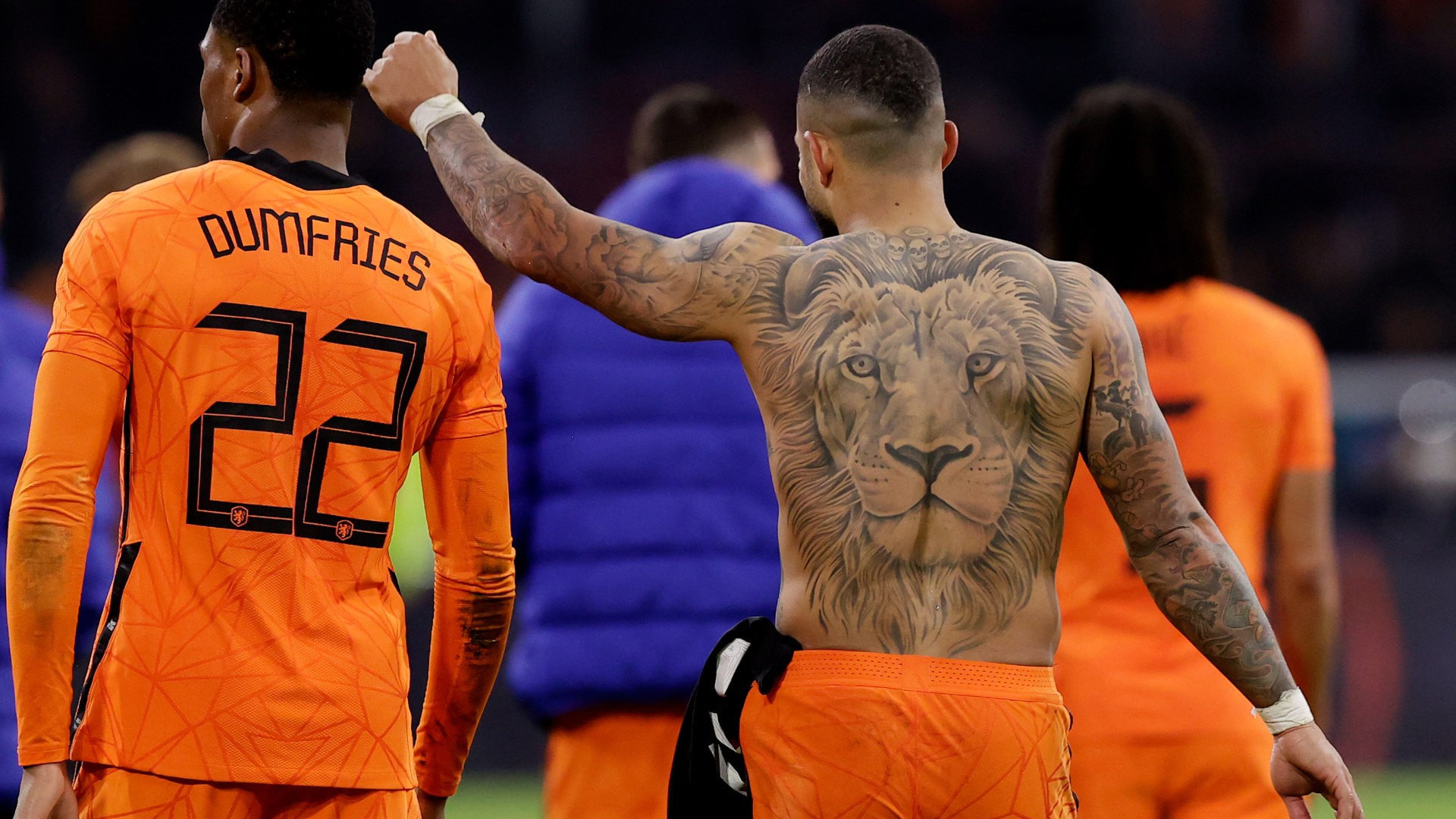 9-memphis-depay-tattoo-2024-9